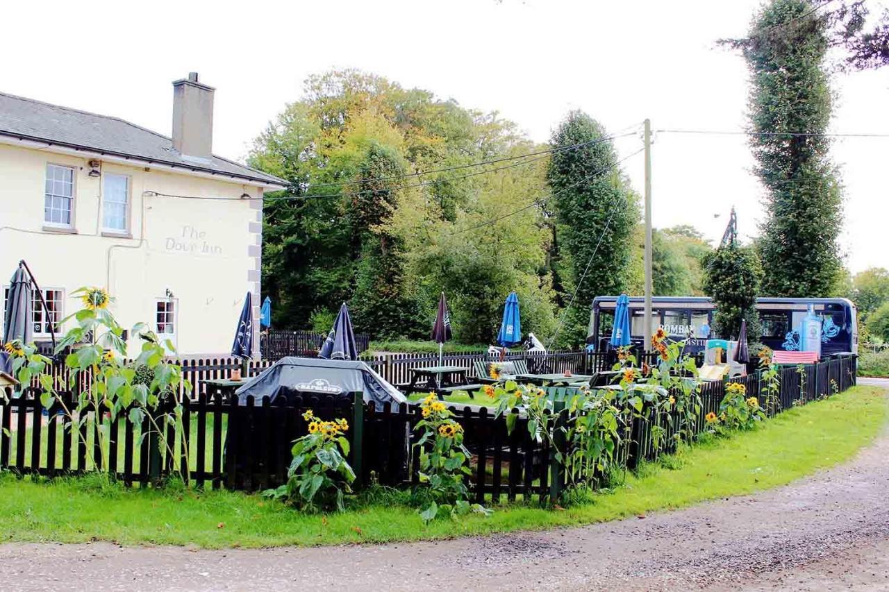 The Dove Inn Micheldever Esterno foto